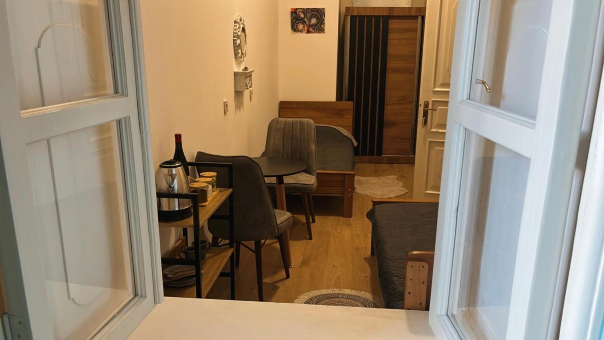 Salomes Guest Room Tbilisi Exteriör bild