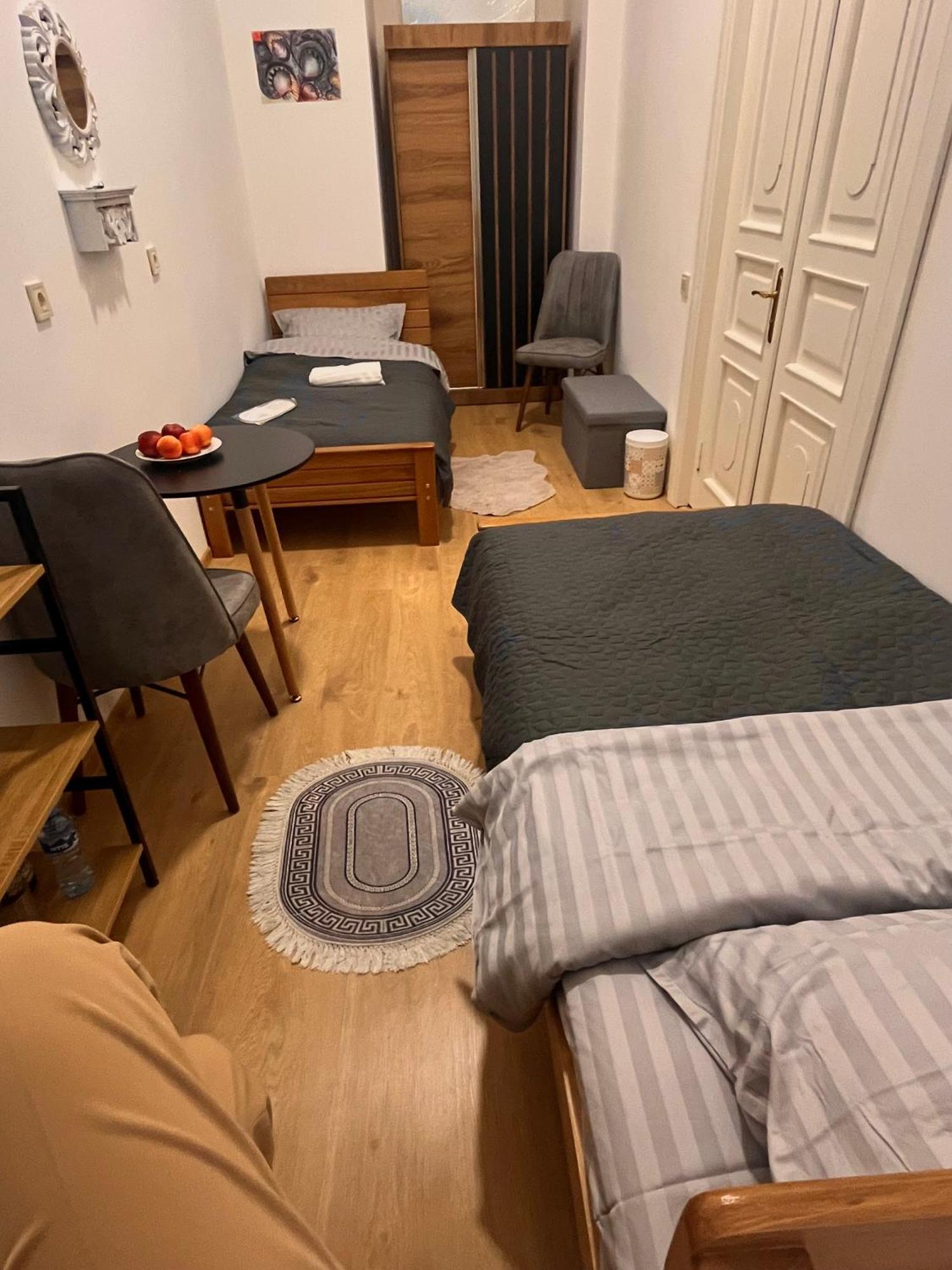 Salomes Guest Room Tbilisi Exteriör bild